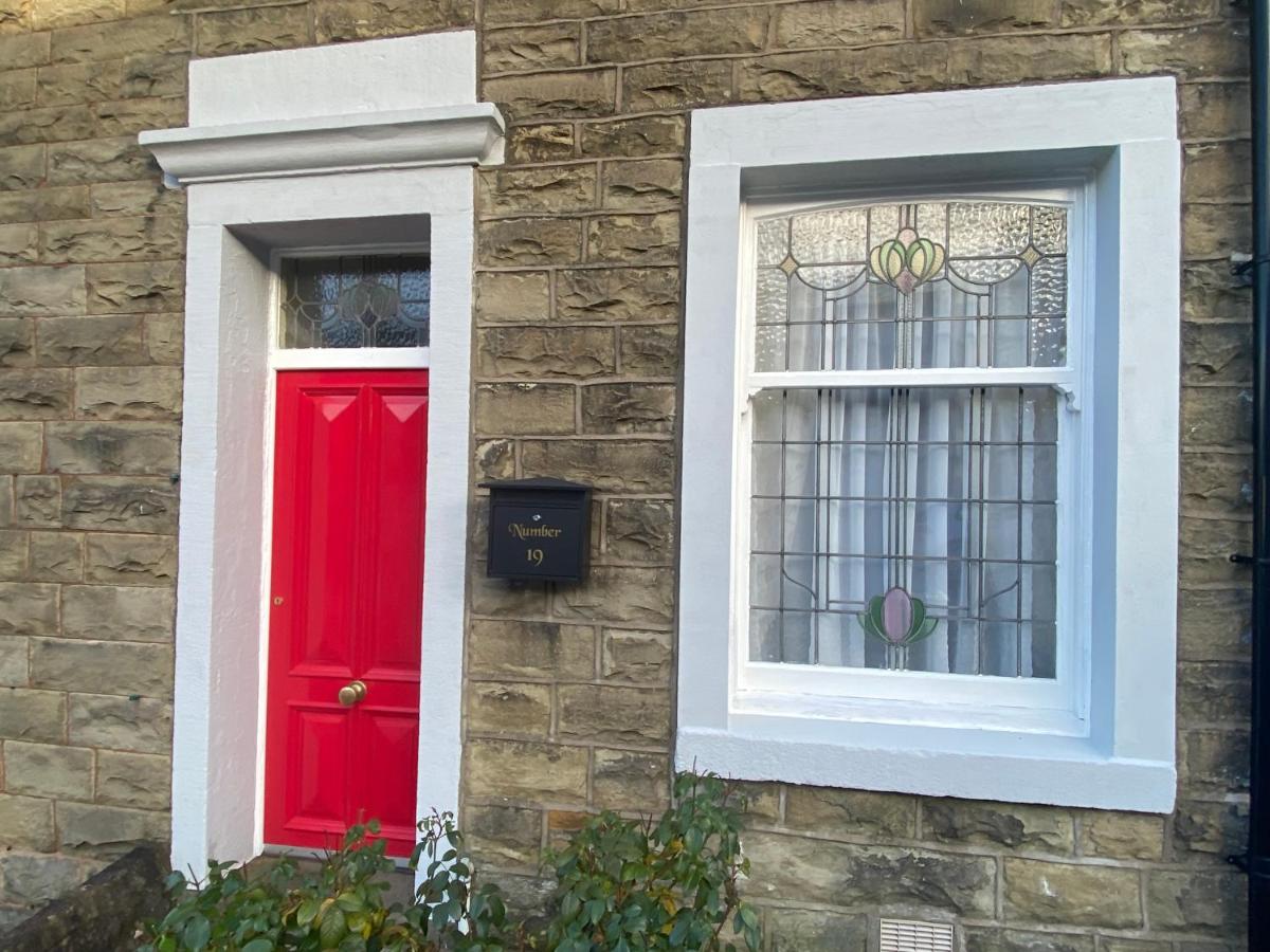 B&B Clitheroe - Number 19 - Victorian Town House - Bed and Breakfast Clitheroe