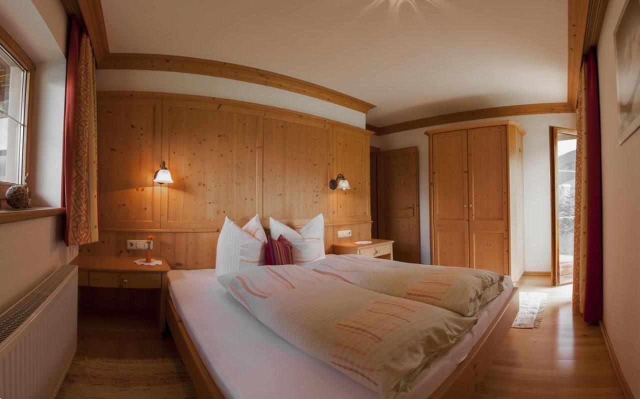 Appartamento con 2 Camere da Letto e con Doccia 