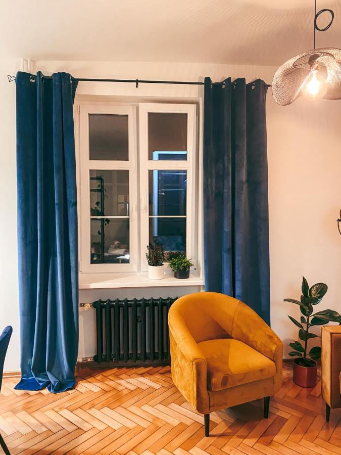 FlowerLoft - Bed and Breakfast Jelenia Góra