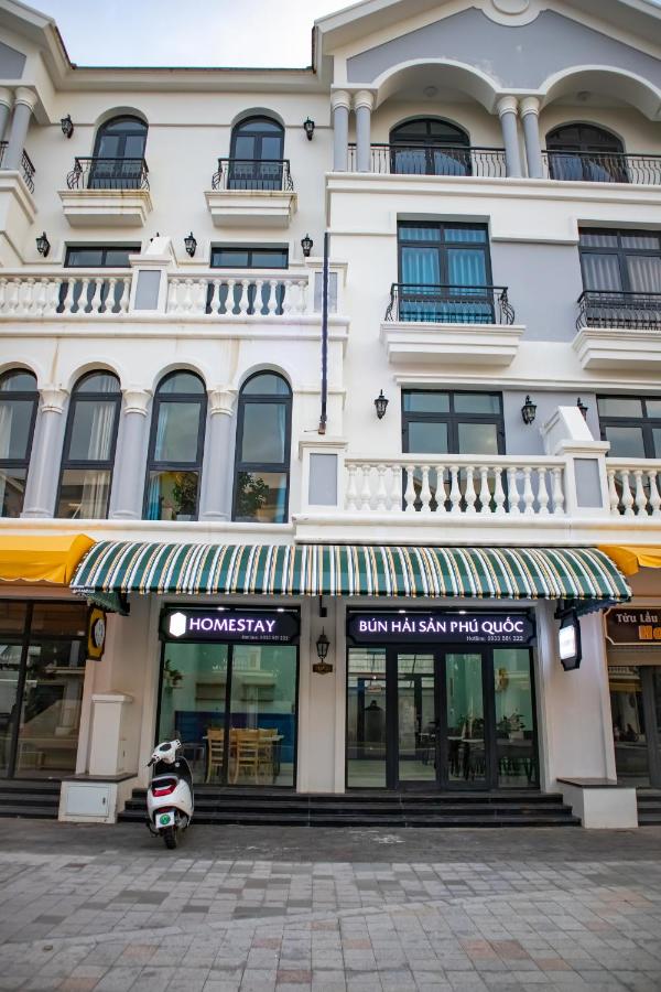 M Homestay at Grand World Phu Quoc - B&B