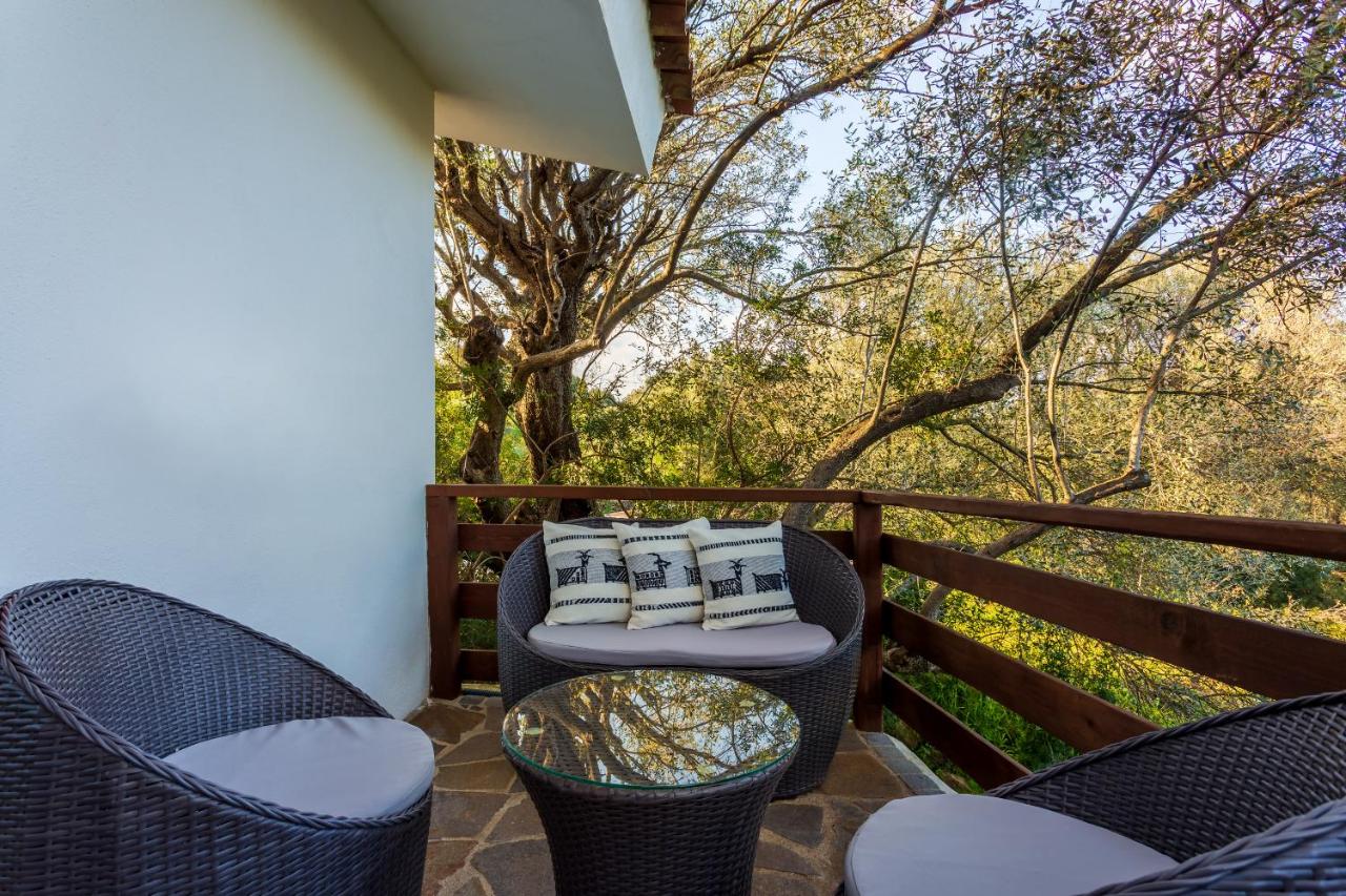 Quadruple Room with Terrace