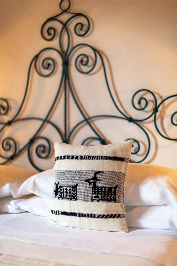 Doppel- oder Zweibettzimmer