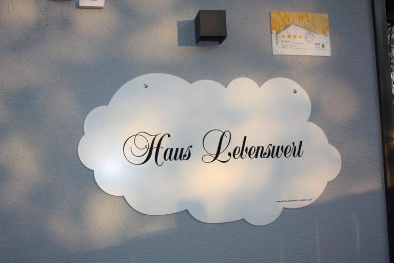 Haus Lebenswert, Ferienhaus - B&B Schneverdingen