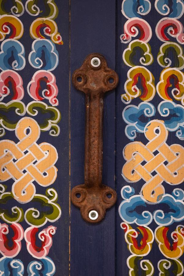 Family Style Star gazing Yurt - B&B Twentynine Palms