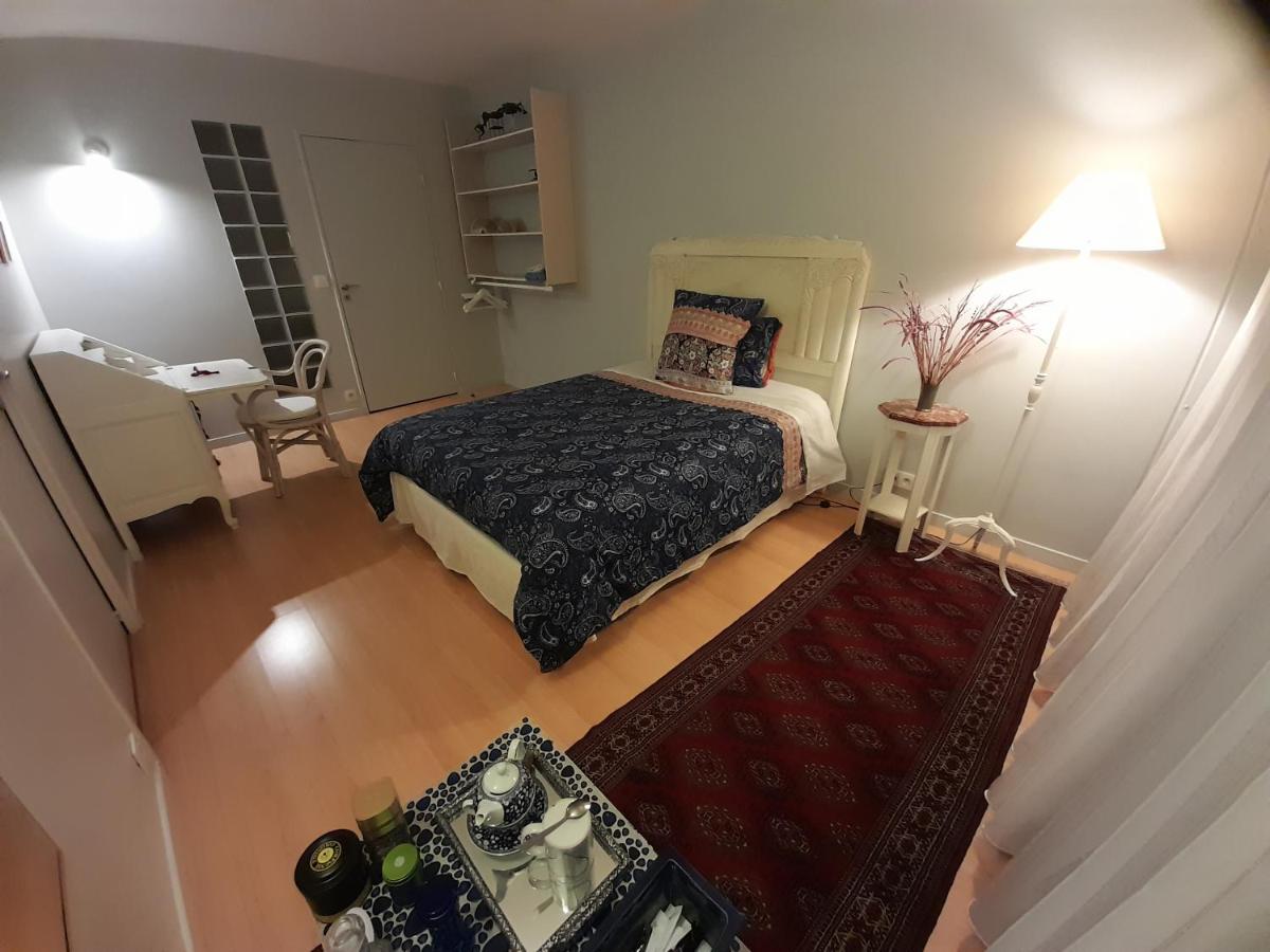 Homestay Rooms Paris Porte de Versailles - B&B París