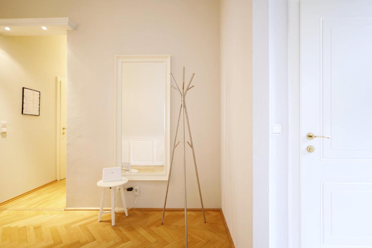 HeyMi Apartments Karlsplatz - Ferienwohnung