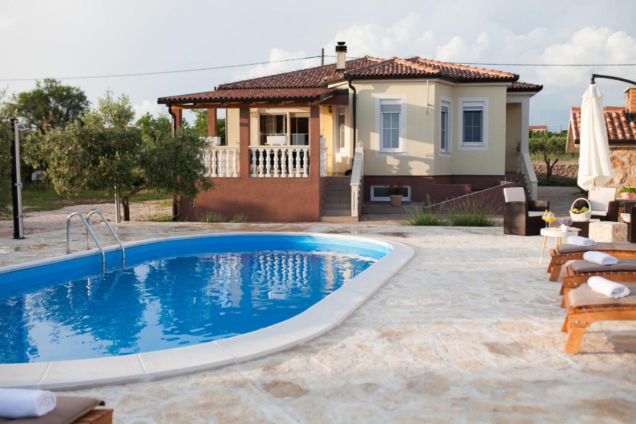 Villa Olive ZadarVillas - B&B