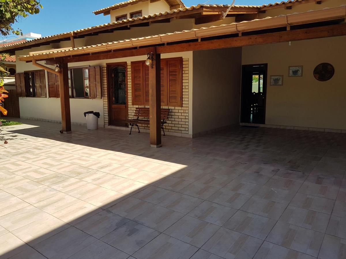 Excelente casa com piscina na Praia de Ingleses - B&B