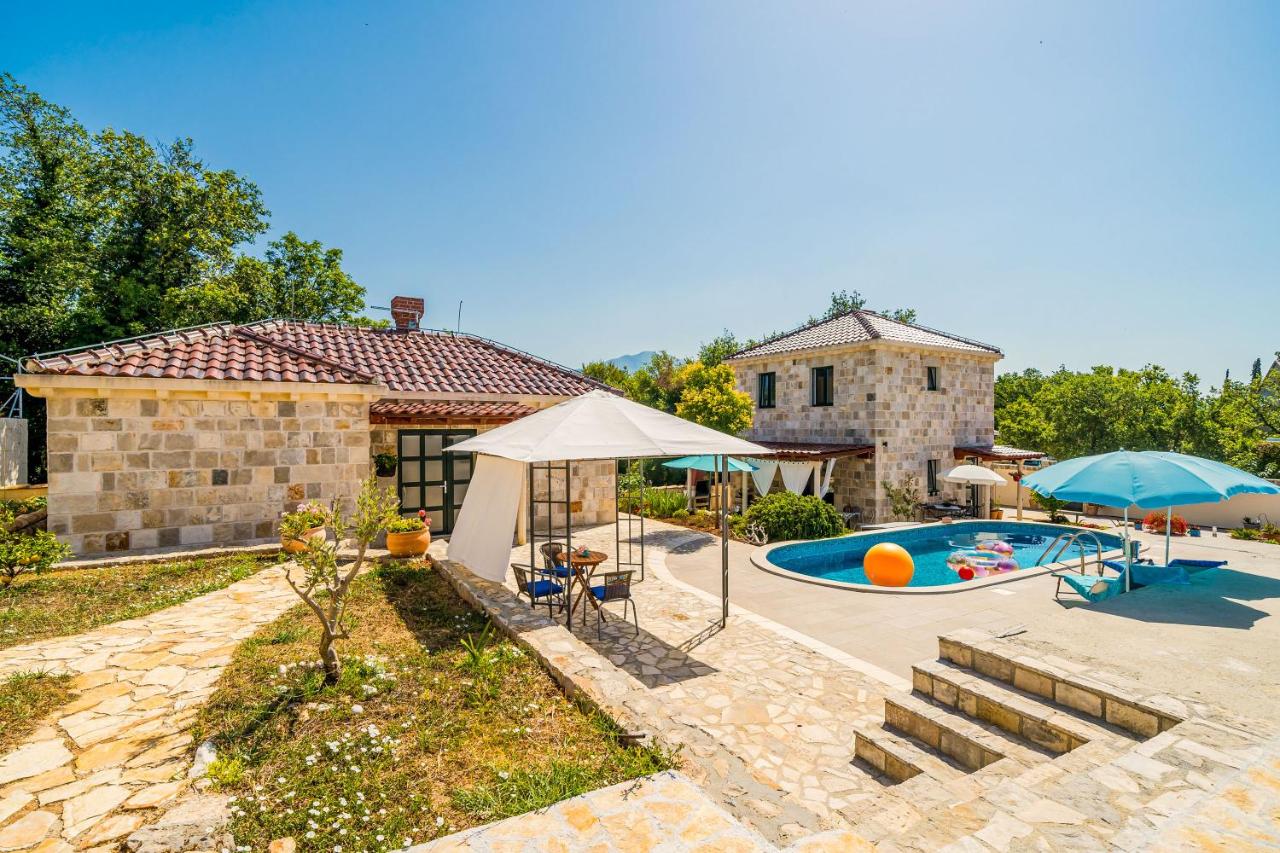 B&B Močići - Dubrovnik Chalets - 2 charming stone houses - Bed and Breakfast Močići