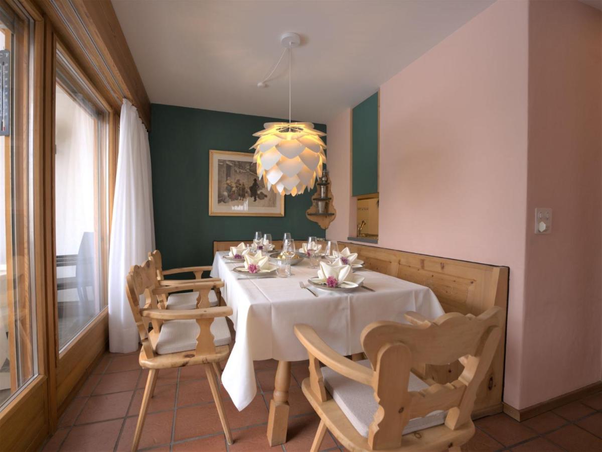 B&B St. Moritz - Apartment Chesa Maurus A5 by Interhome - Bed and Breakfast St. Moritz