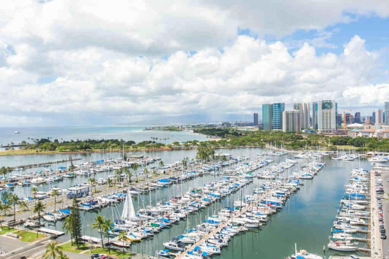 B&B Honolulu - Ilikai Tower 1843 Yacht Harbor View 2BR - Bed and Breakfast Honolulu