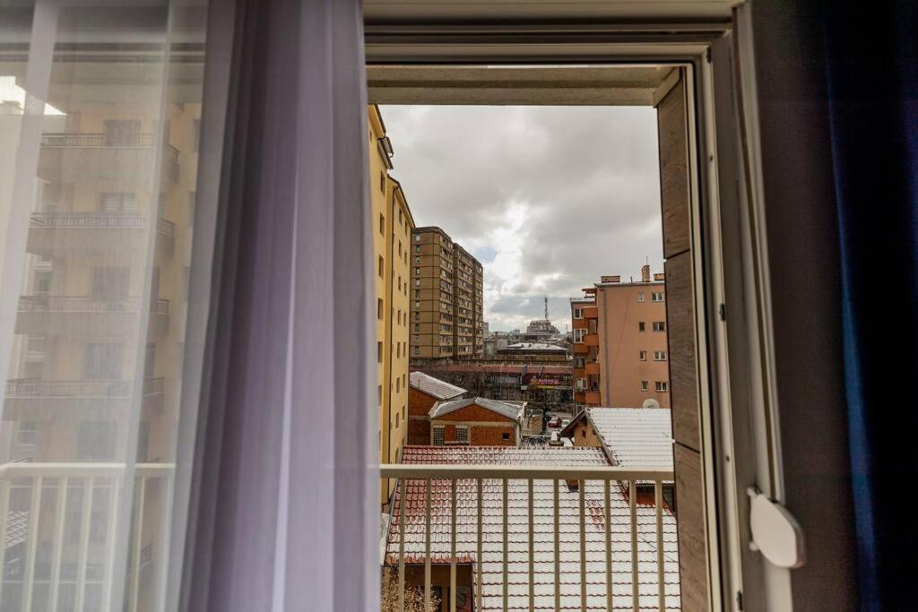 Etern Stays - Urban Apartment - B&B