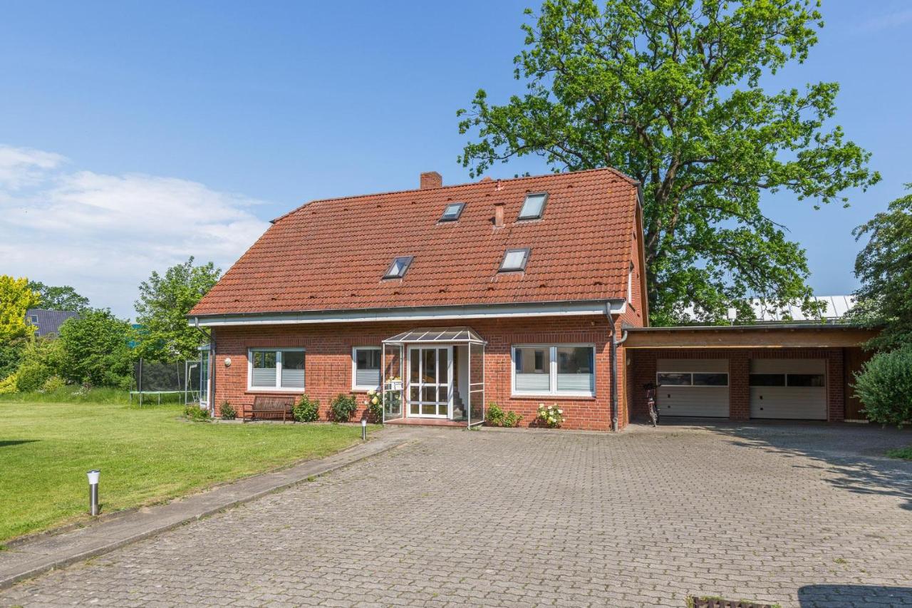Ferienhaus Glockenstraße Ferienwohnung Ostseehöhe Appartement 2 - B&B Scharbeutz