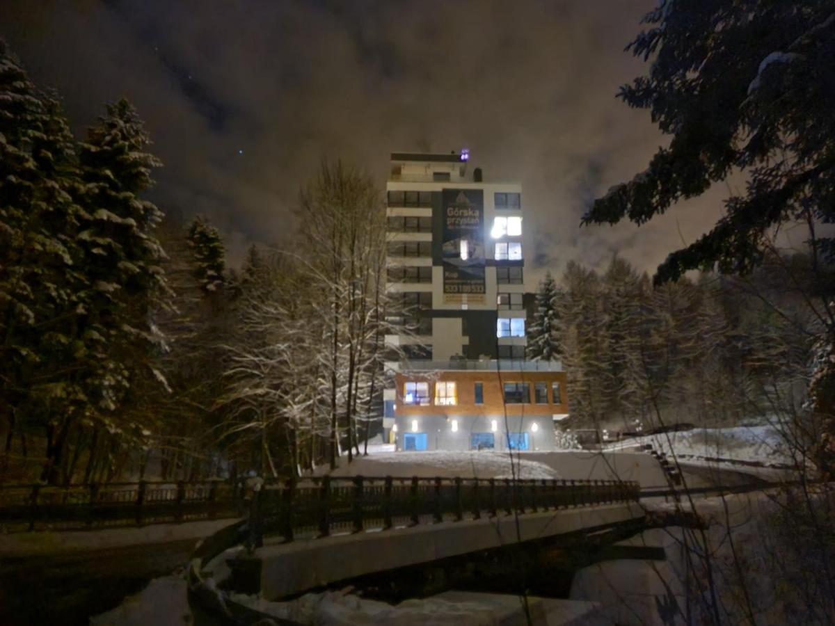 Apartament SPA 10 Resort Kozubnik blisko Szczyrk - 5D Apartments - B&B