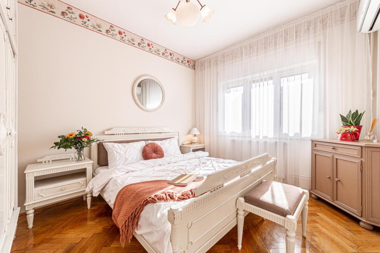 B&B Arad - NALA Central Apartment - Bed and Breakfast Arad