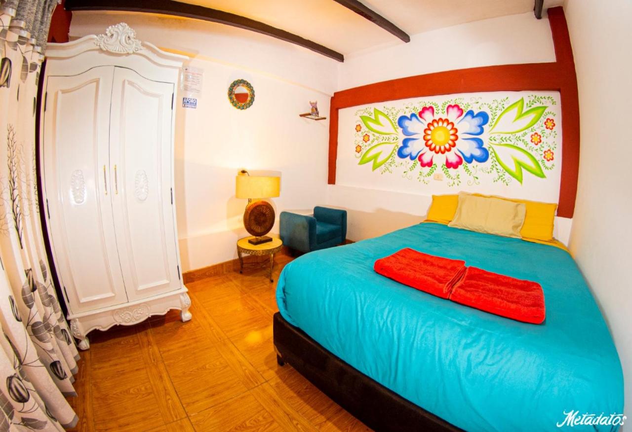 Queen Room with Shared Bathroom