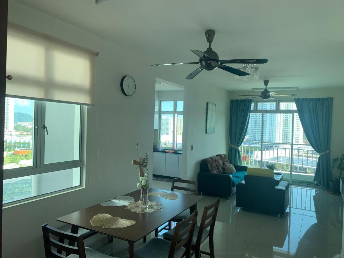4R3B Cozy, Spice Arena/PISA View Houze B.Lepas - B&B