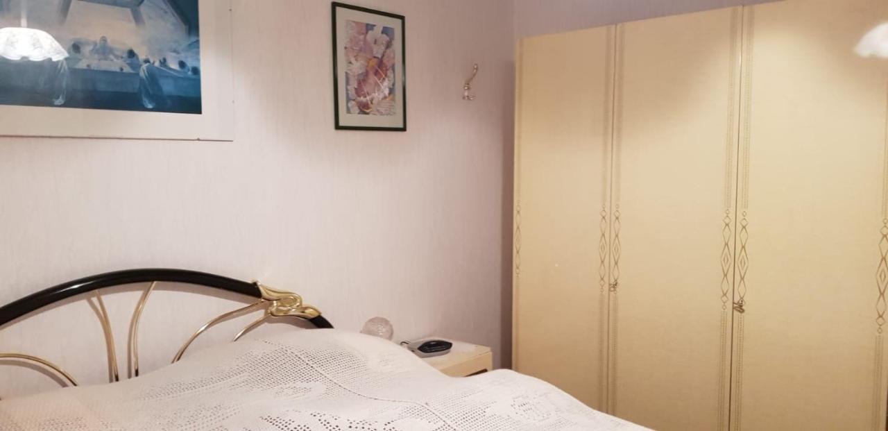 Pension Kroth an der Mosel - B&B Briedel