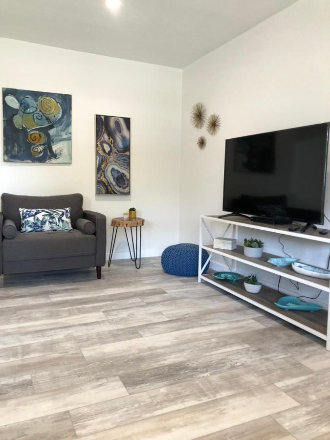 Salty Toes - B&B Indialantic