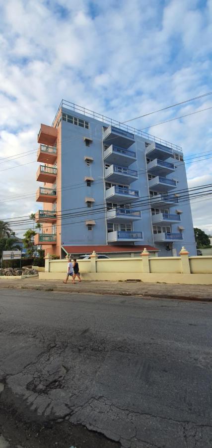Hastings Towers 4D - Studio Apt Opp Beach - B&B