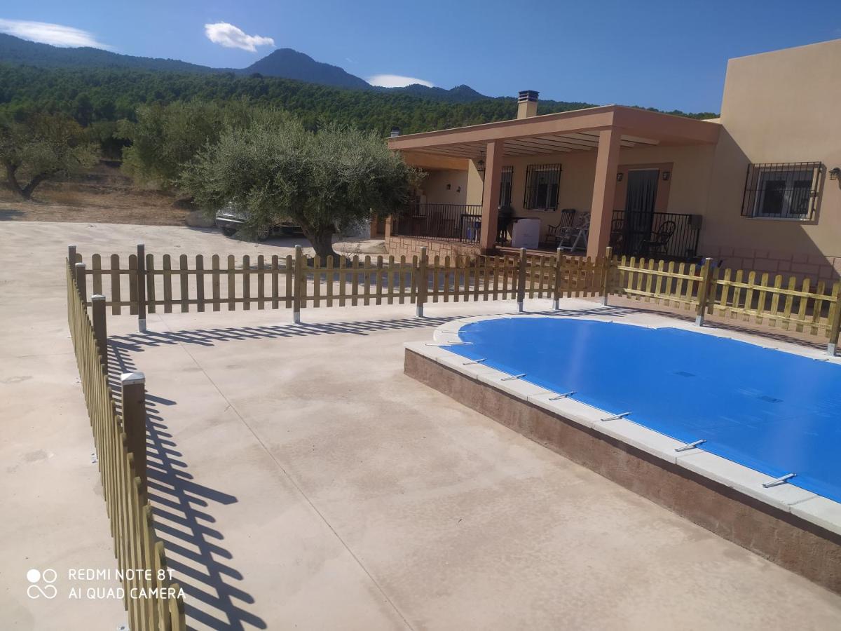 Cortijo Oliveras Moratalla - B&B Murcia