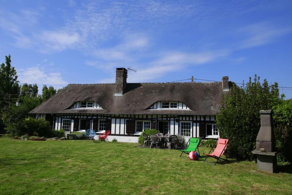Belle Longère normande, cheminée et jardin arboré - B&B
