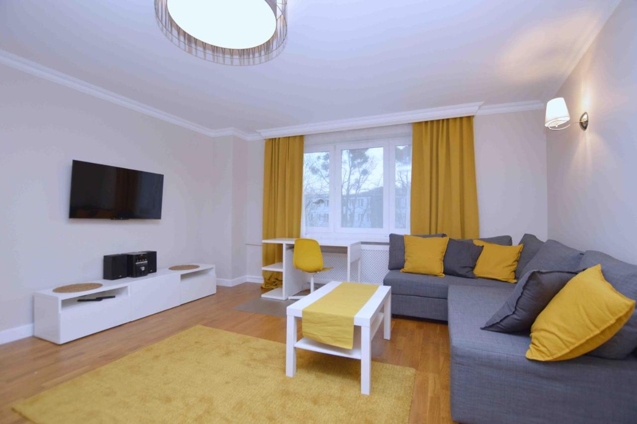 Spacious 3city Apartment with Bathtub in Gdańsk by Noclegi Renters - B&B Gdansk