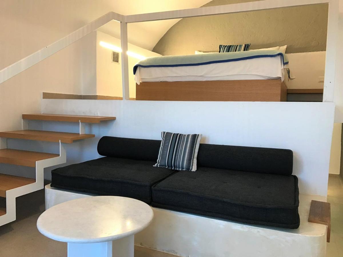 Compact Two-Bedroom Apartment with Seasonal Outdoor Hot Tub