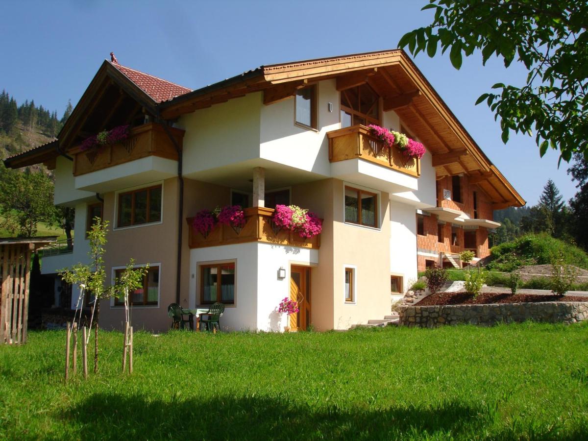 Apartamento con terraza