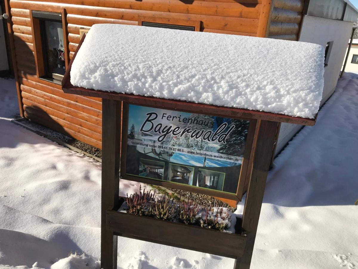 Ferienhaus Bayerwald am Erlauzwieseler See - B&B