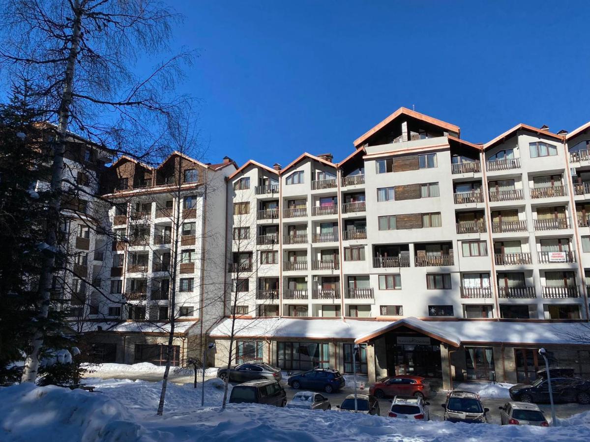 Borovets Gardens Ski Apartment - Chambres d’hôtes