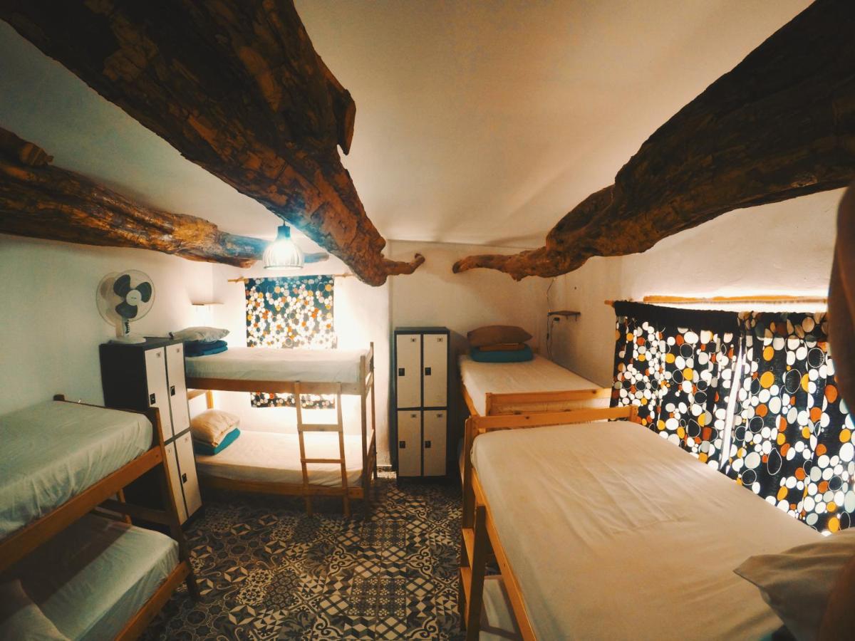 Bett im gemischten Schlafsaal mit 8 Betten