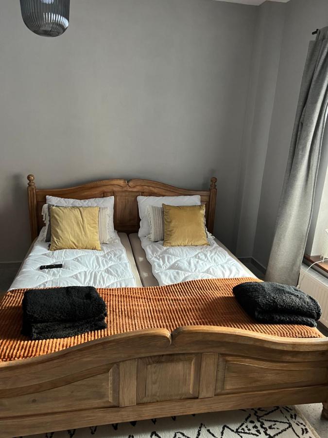 Dreibettzimmer mit eigenem Bad