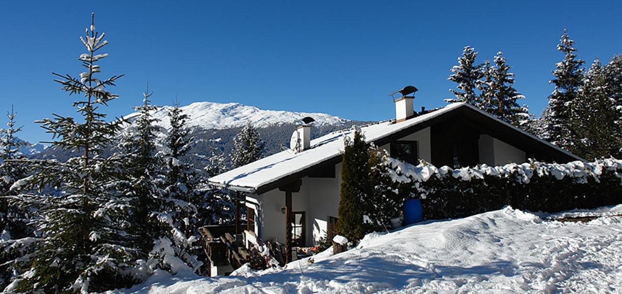 B&B Jerzens - Ferienwohnung 3 Personen Alleinlage auf 1500m am Waldrand und Skigebiet Hochzeiger - Bed and Breakfast Jerzens