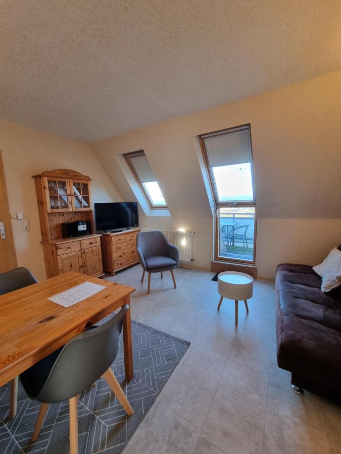 Apartment mit 1 Schlafzimmer, Balkon und Meerblick - Randi