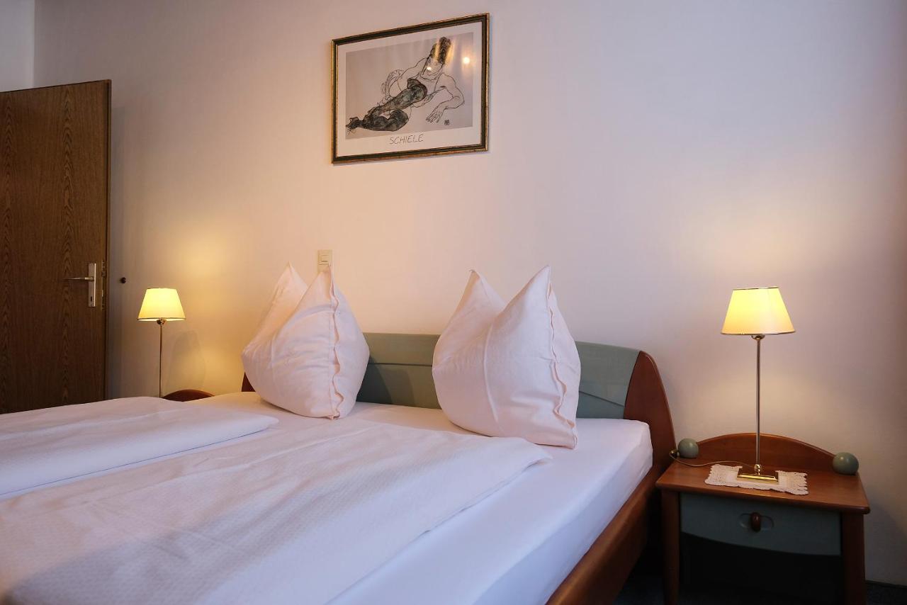 Apartamento de 1 dormitorio con vistas al jardín