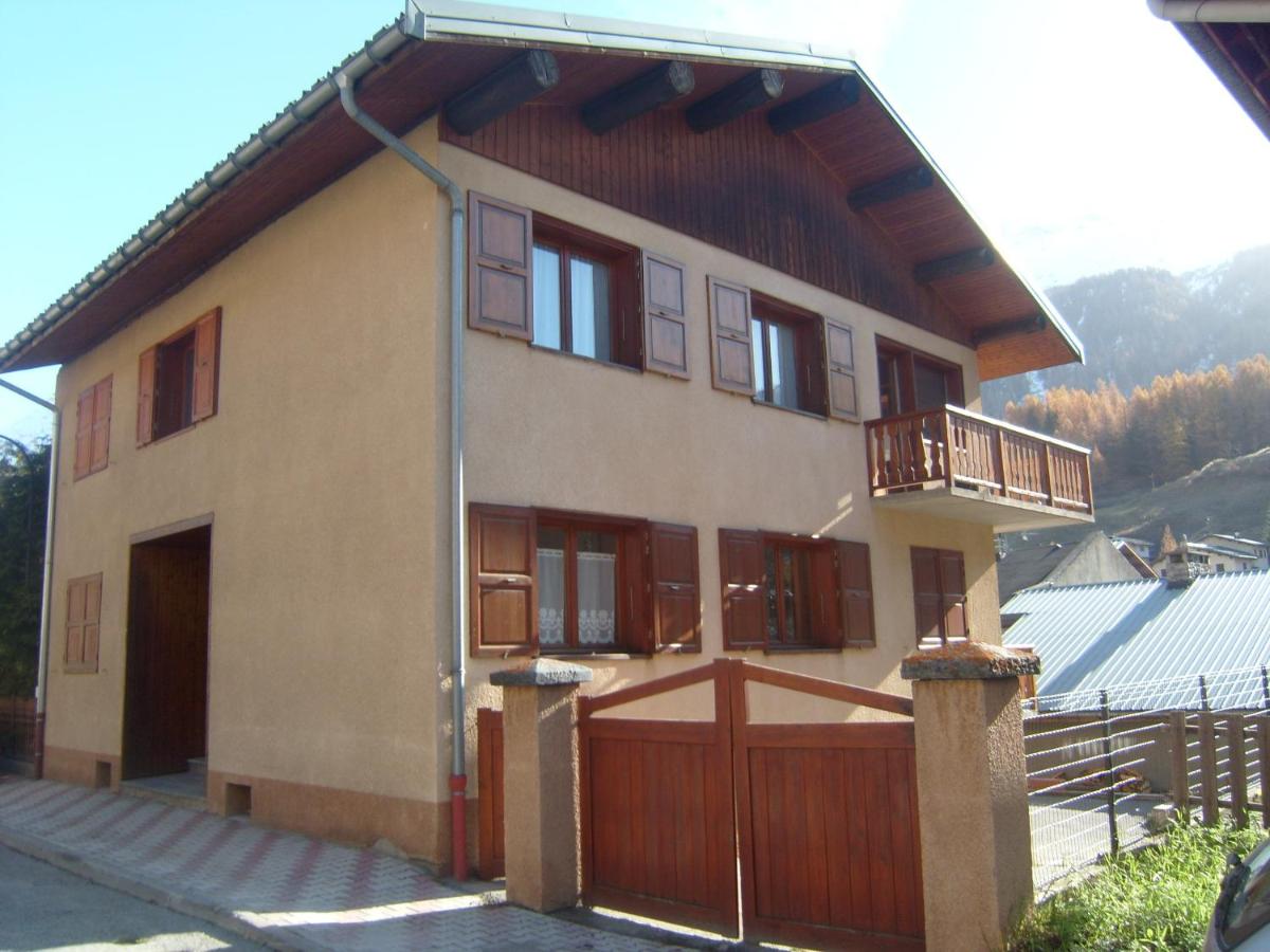 Résidence la Stellina - B&B Lanslevillard