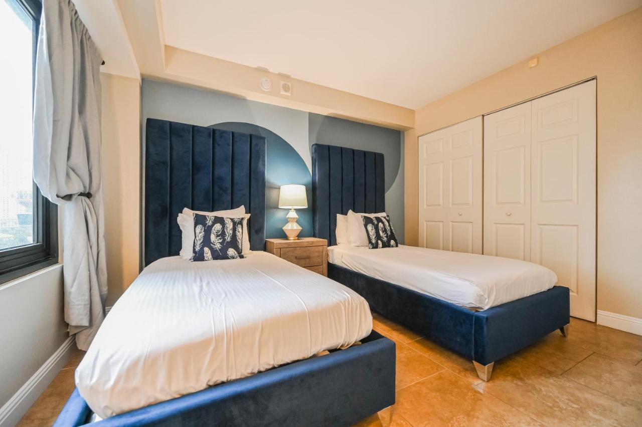 Two Bedroom Center Strip