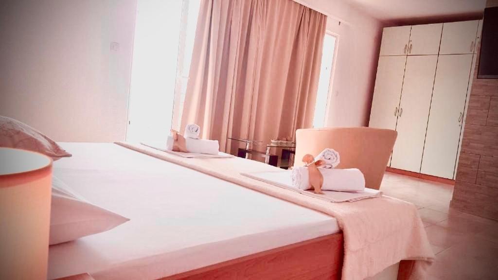 Double Room with Balcony and Sea View