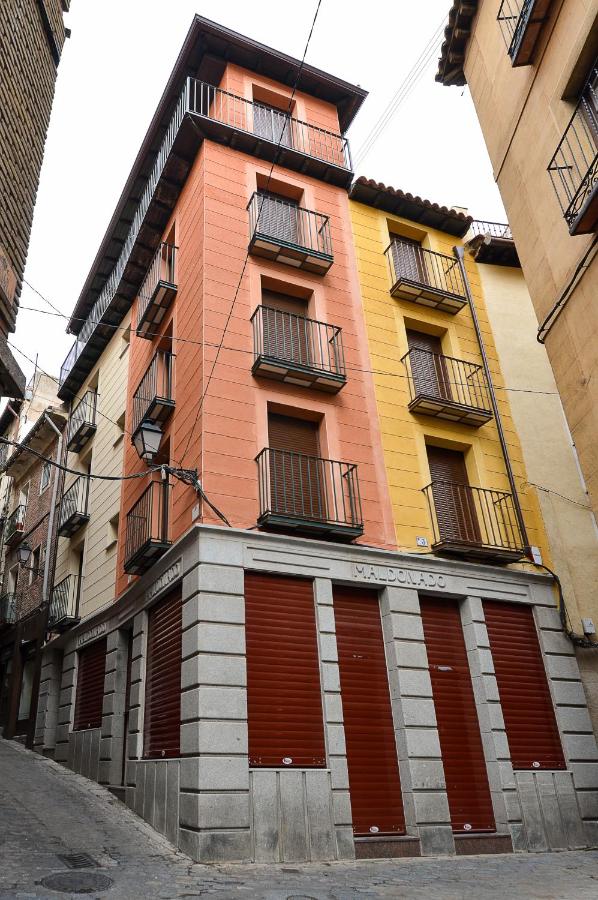 Apartamentos Turísticos Toledo - Bed and Breakfast