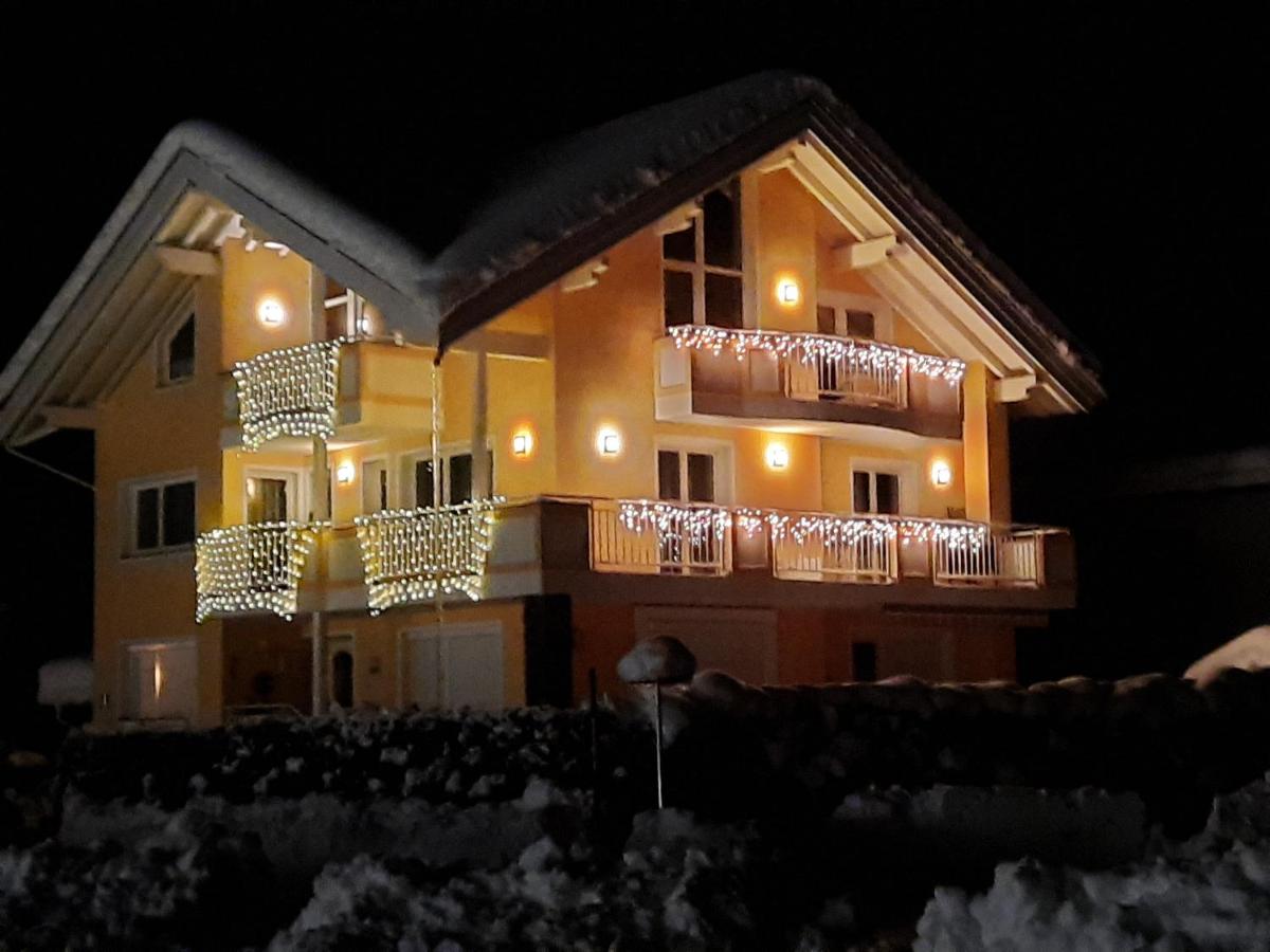 Haus Tanja - Bed and Breakfast Längenfeld