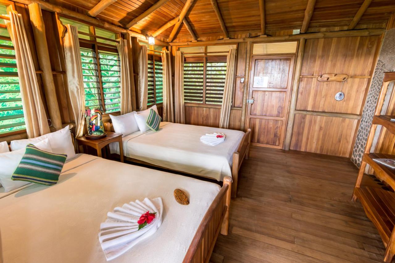 Quadruple Room with Sea View