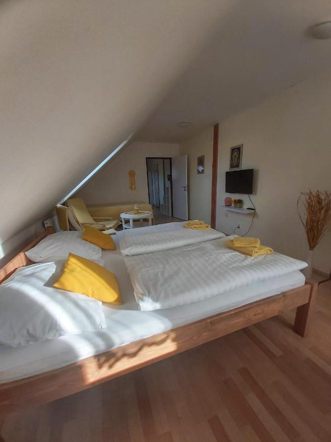 Chambre Quadruple avec Salle de Bains