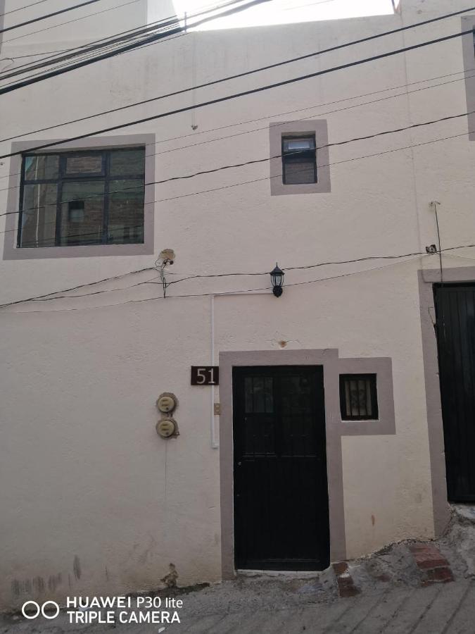 Loft Meraki with parking 7min to downtown - B&B Guanajuato City