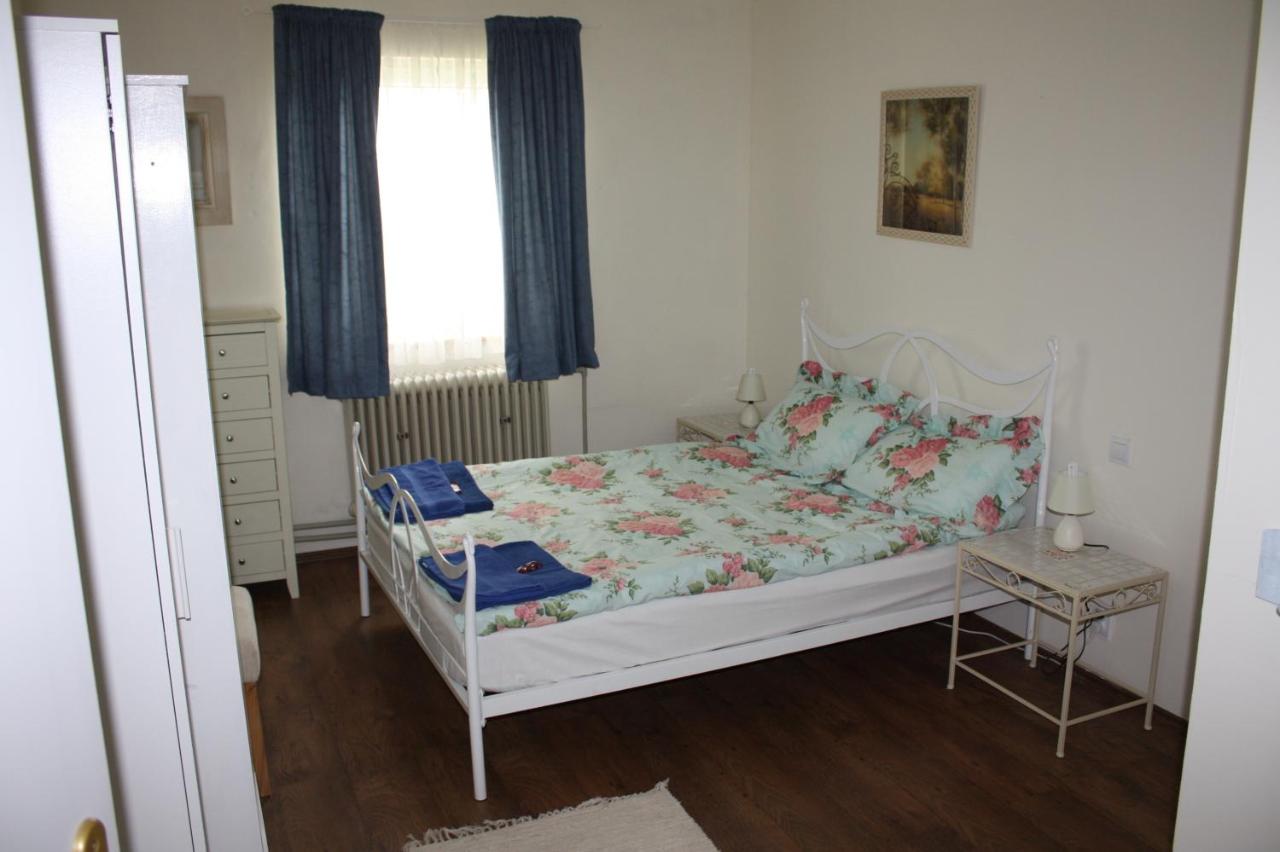 Pension K Znojmo-Kasárna - Bed and Breakfast Znojmo
