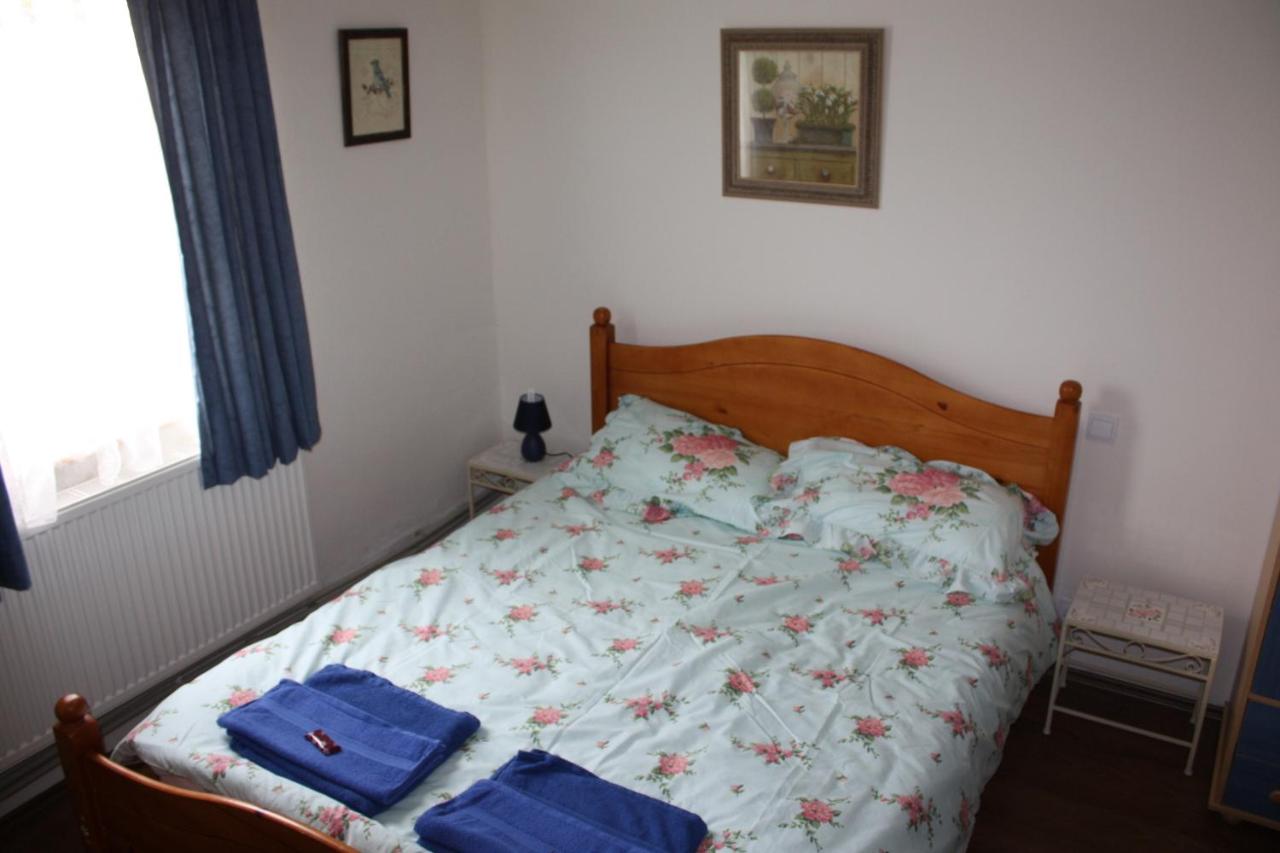 Vierpersoonskamer met Eigen Badkamer