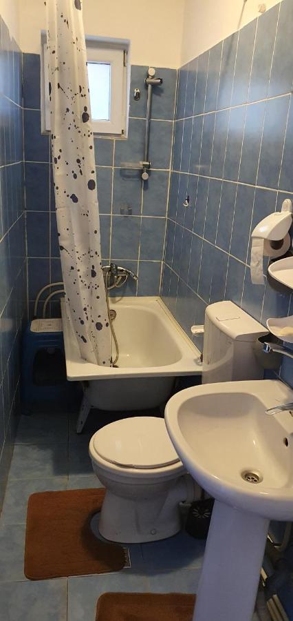 Farmec vintage5 - B&B Cluj-Napoca