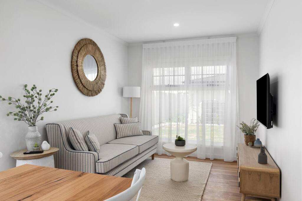 Foxmount Estate - Astrid - B&B