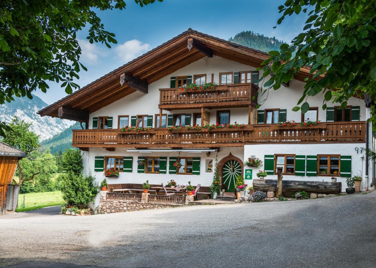 Kaltbachlehen Ferienwohnungen - B&B