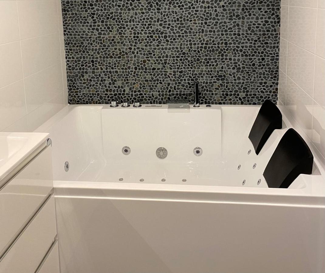 Le Gîte de Lancelot avec balnéo City Center - B&B Sens